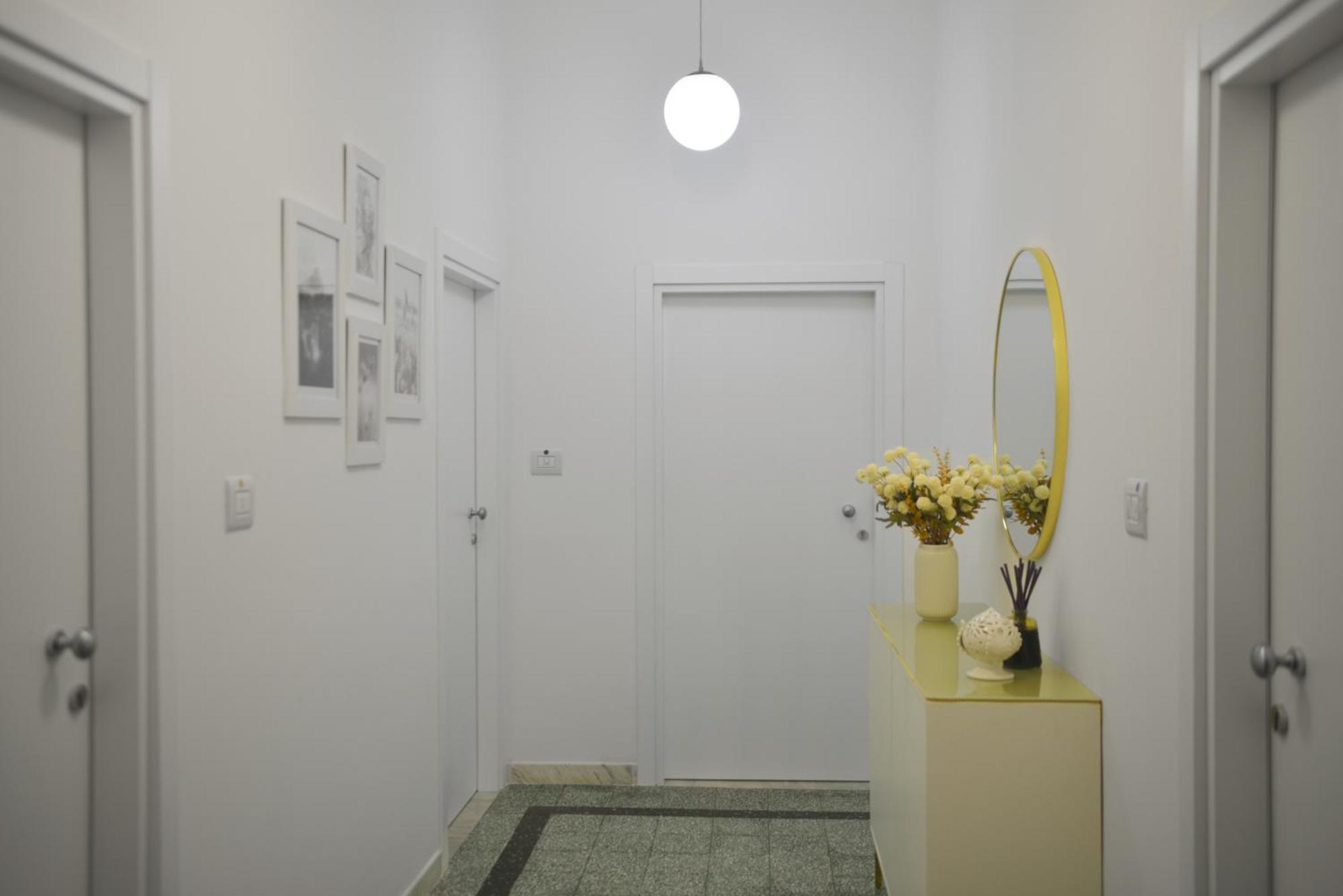 La Casa Di Eva Bed & Breakfast Brindisi Bagian luar foto