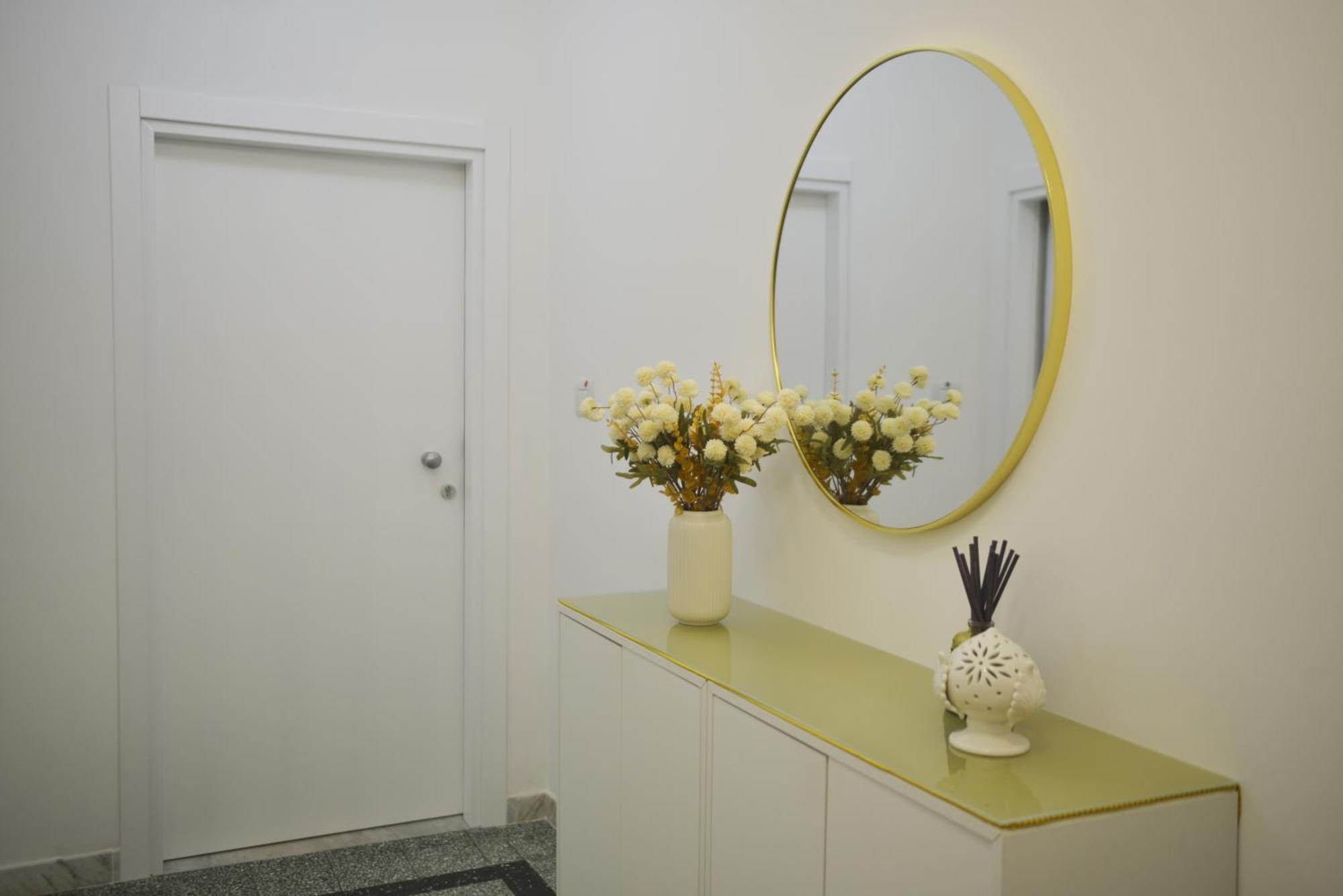 La Casa Di Eva Bed & Breakfast Brindisi Bagian luar foto